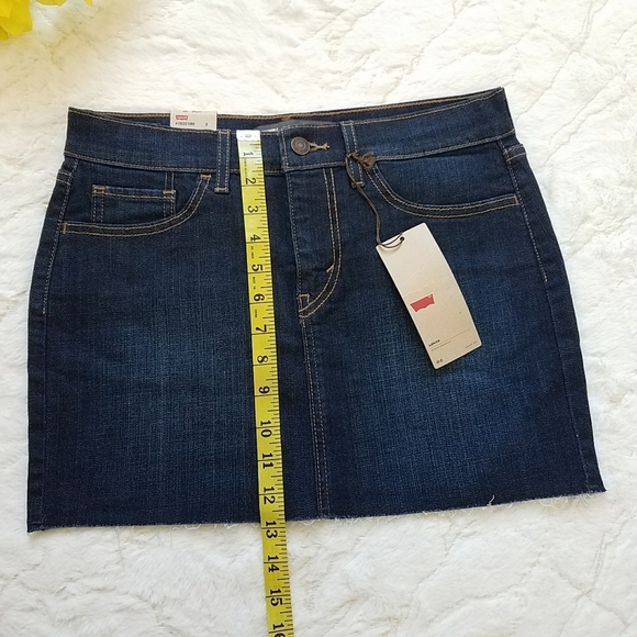 Levi's Denim Mini Skirt - Picture 4 of 8